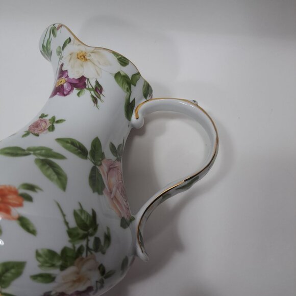 Royal Danube Flower Floral Pitcher Cabbage Roses Gold Trim Porcelain Vintage - Picture 16 of 16